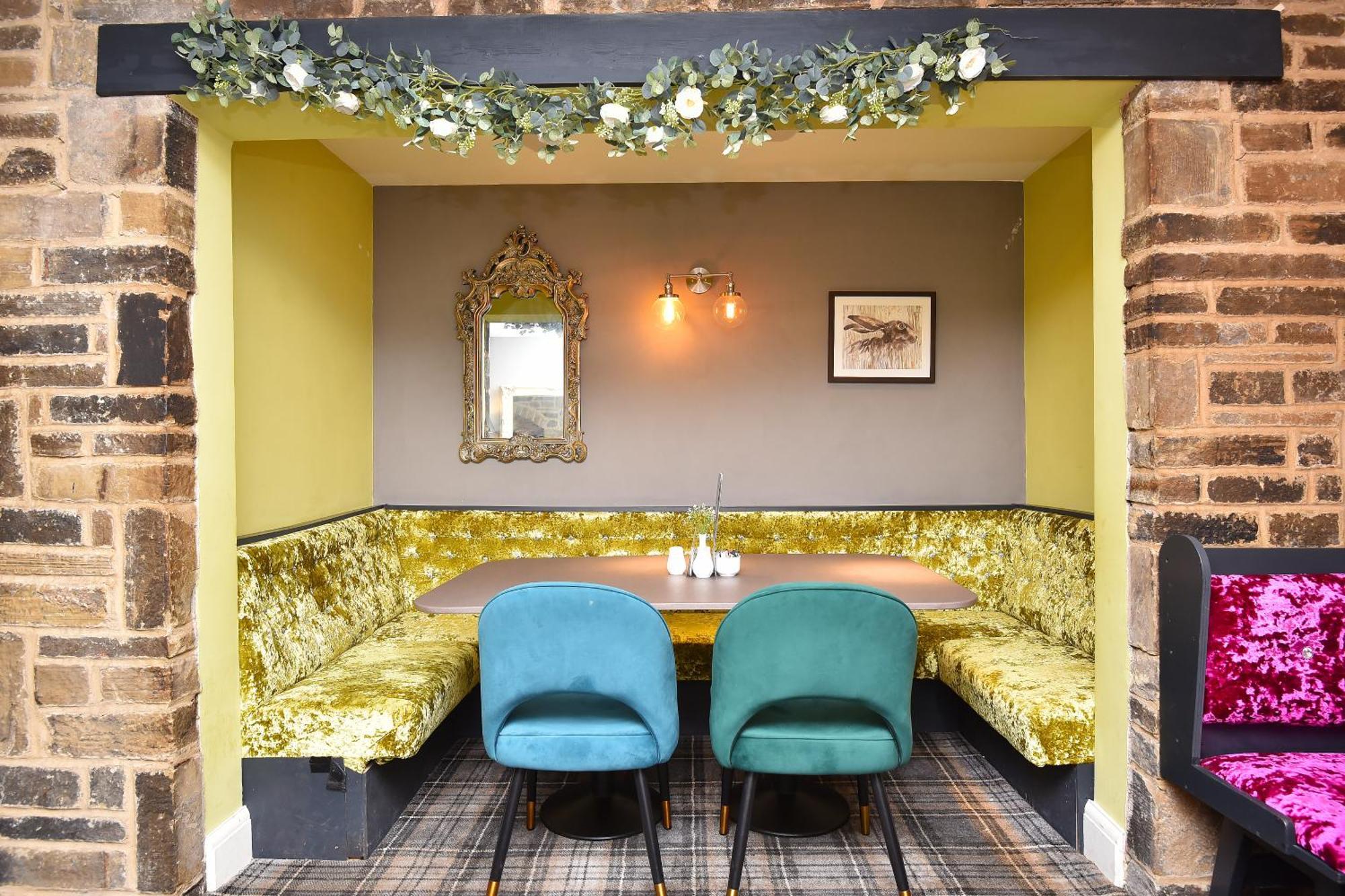 Chequers Inn Χαρογκέιτ Εξωτερικό φωτογραφία