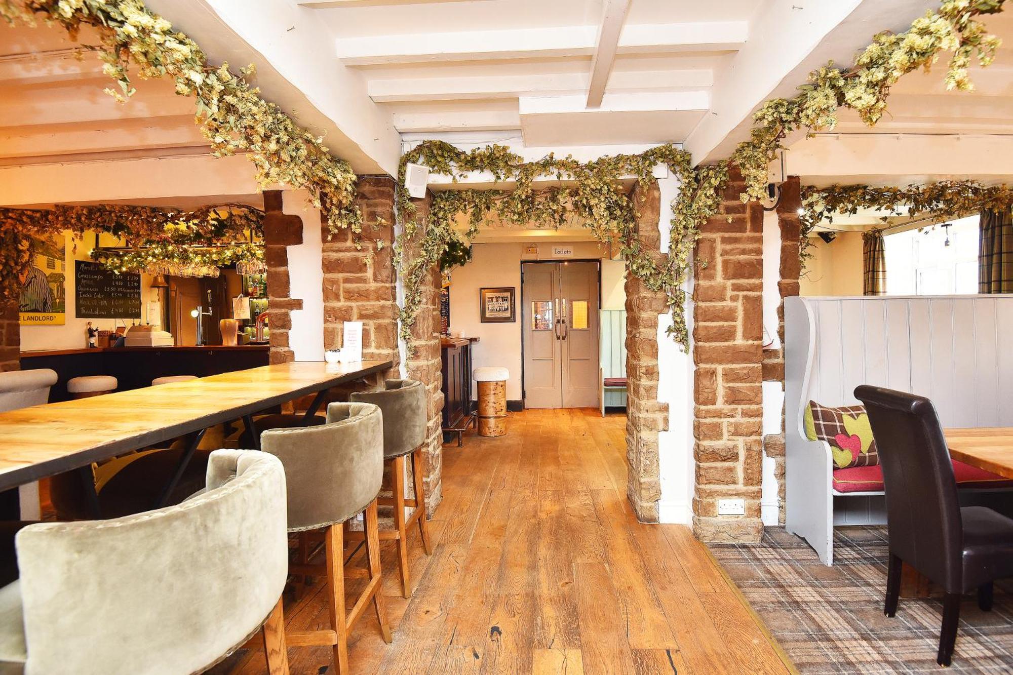 Chequers Inn Χαρογκέιτ Εξωτερικό φωτογραφία