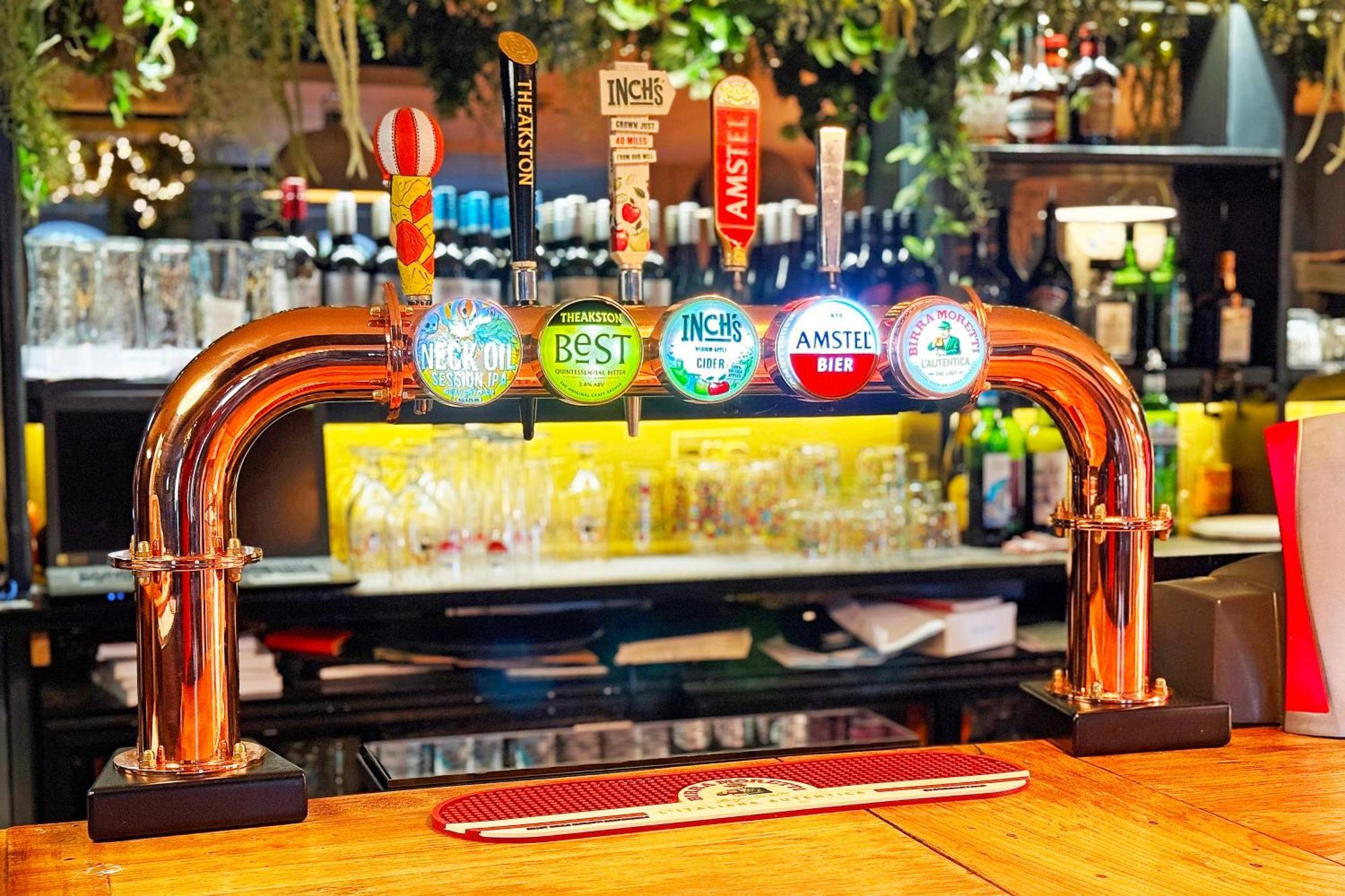 Chequers Inn Χαρογκέιτ Εξωτερικό φωτογραφία