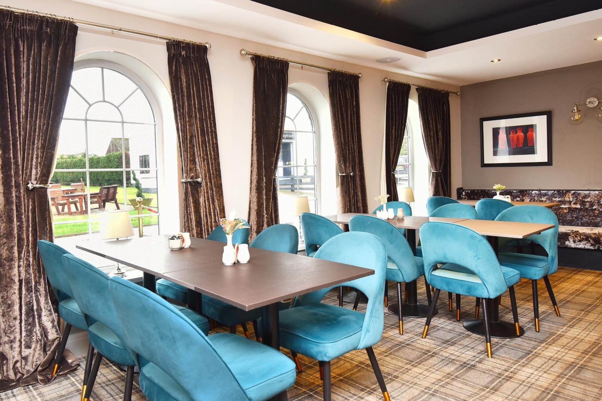 Chequers Inn Χαρογκέιτ Εξωτερικό φωτογραφία